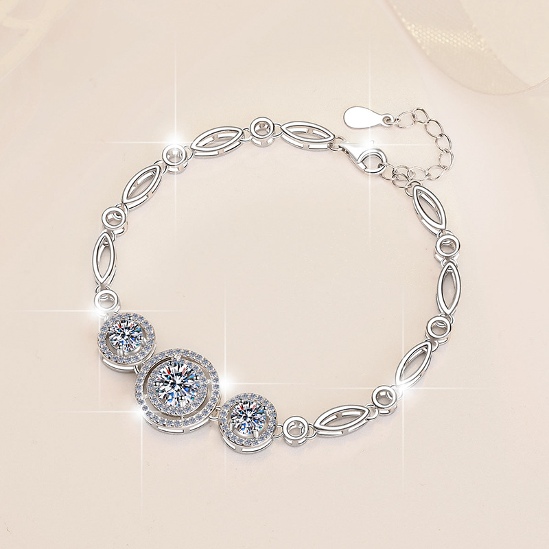 Women Bags Pictures - Fashion Round Bag PT950 Platinum 2CT