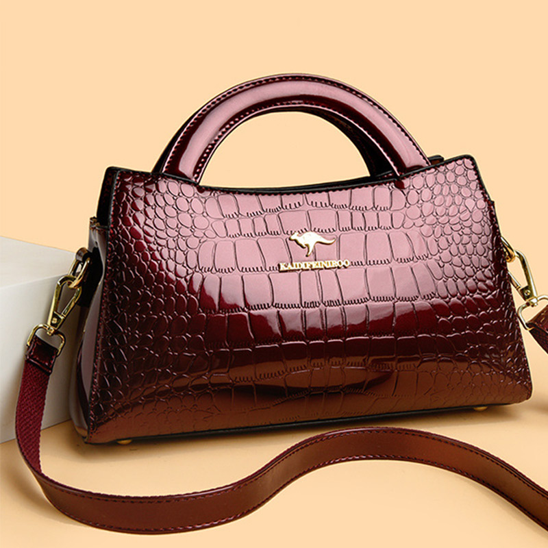 Kangaroo Crocodile Pattern Cro - Women'S Kangaroo Bags 리뷰 및 가격