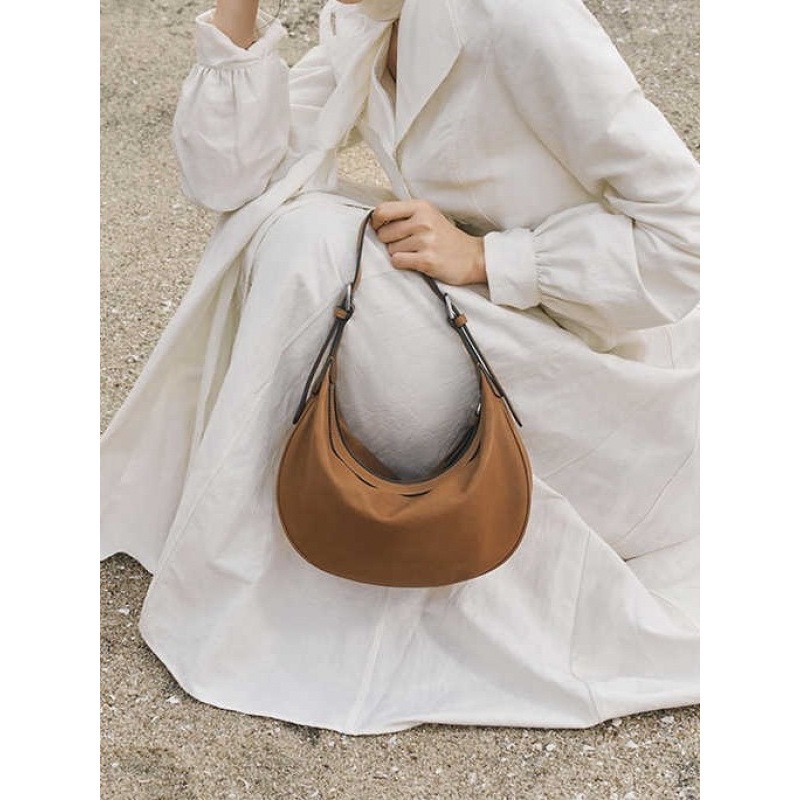 Women's Crescent Shape Handbag - Half Moon Crescent 리뷰 및 가격