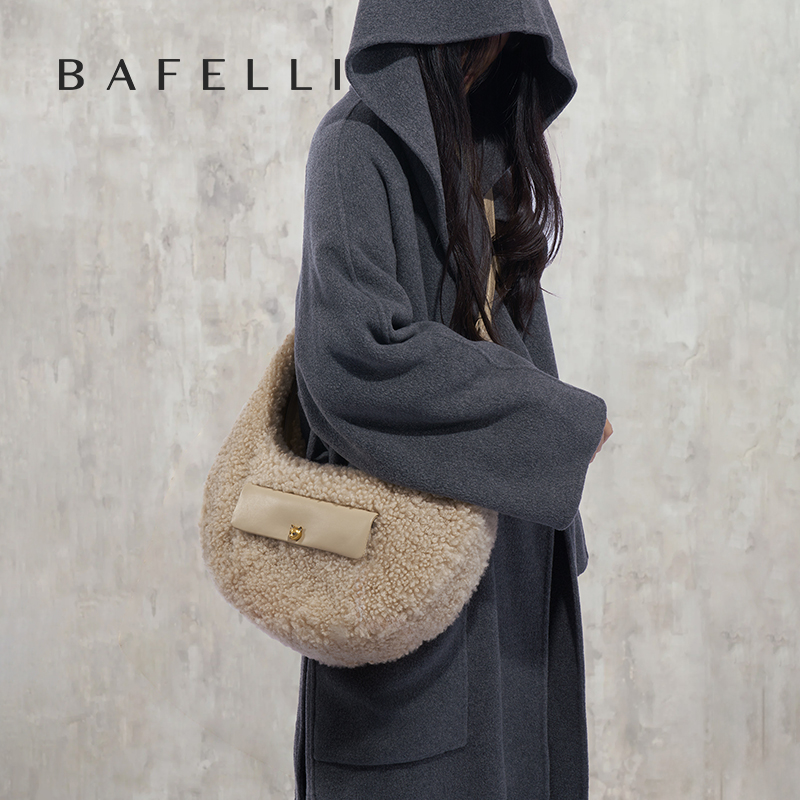 New Minimalist Luxury Designer - Half Moon Crescent 리뷰 및 가격