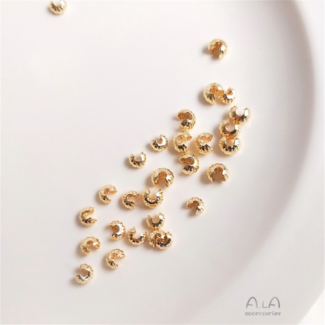 14K True Gold Pumpkin Pattern  - Half Moon Crescent 리뷰 및 가격