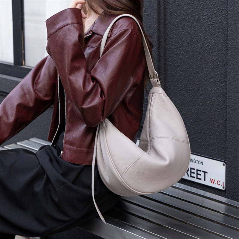 BURMINSA Luxury Genuine Leathe - Half Moon Crescent 리뷰 및 가격