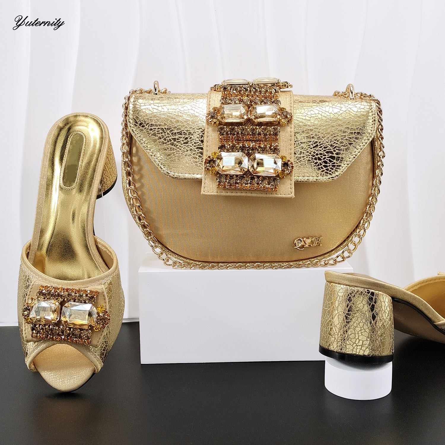 Dubai Rhinestone Luxury Slippe - Women Bags Dubai 리뷰 및 가격